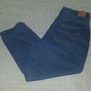 American Eagle Mom Jeans